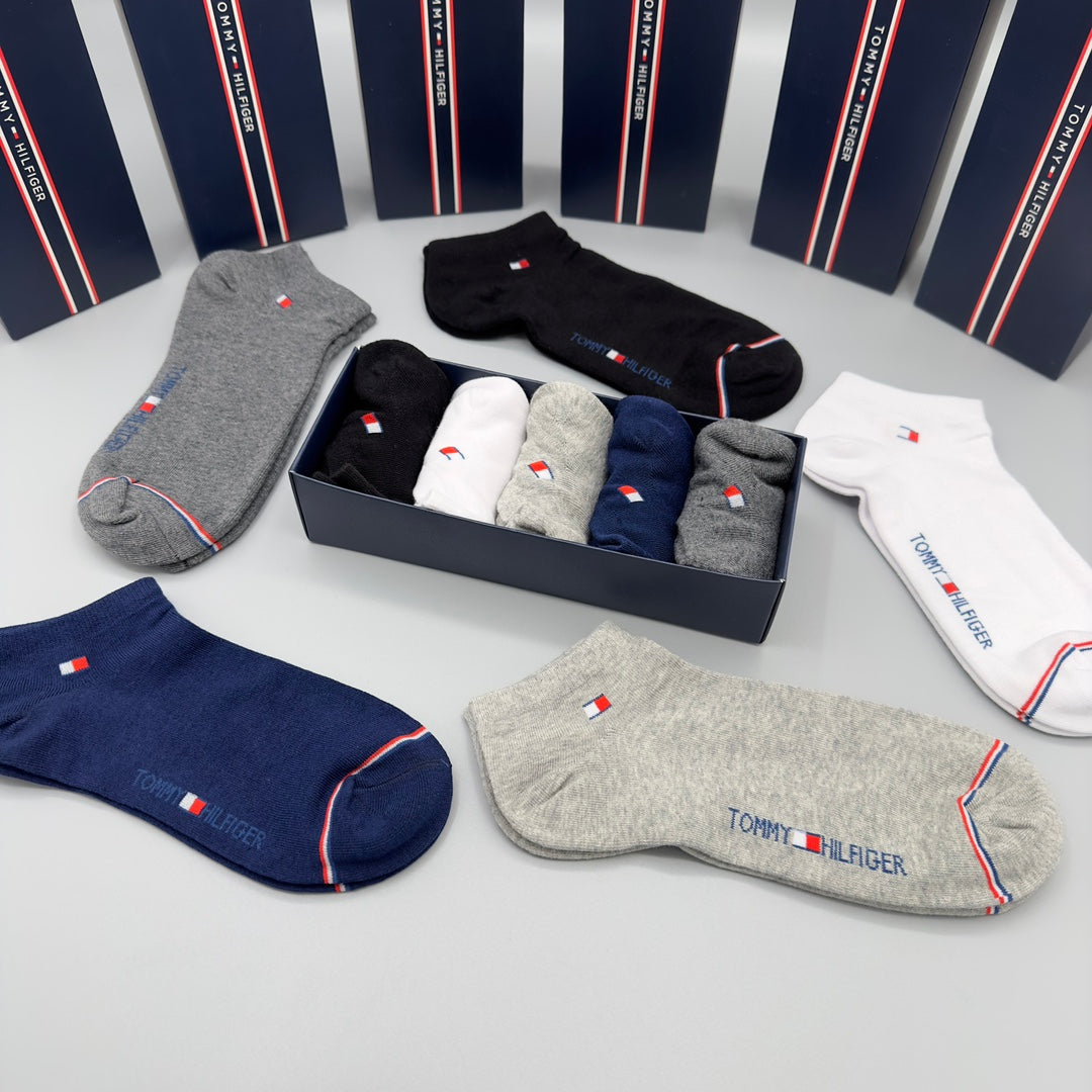 135RA3SDE Stylish socks（5 pairs）