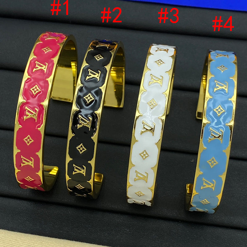14E826KDE Stylish Bracelets
