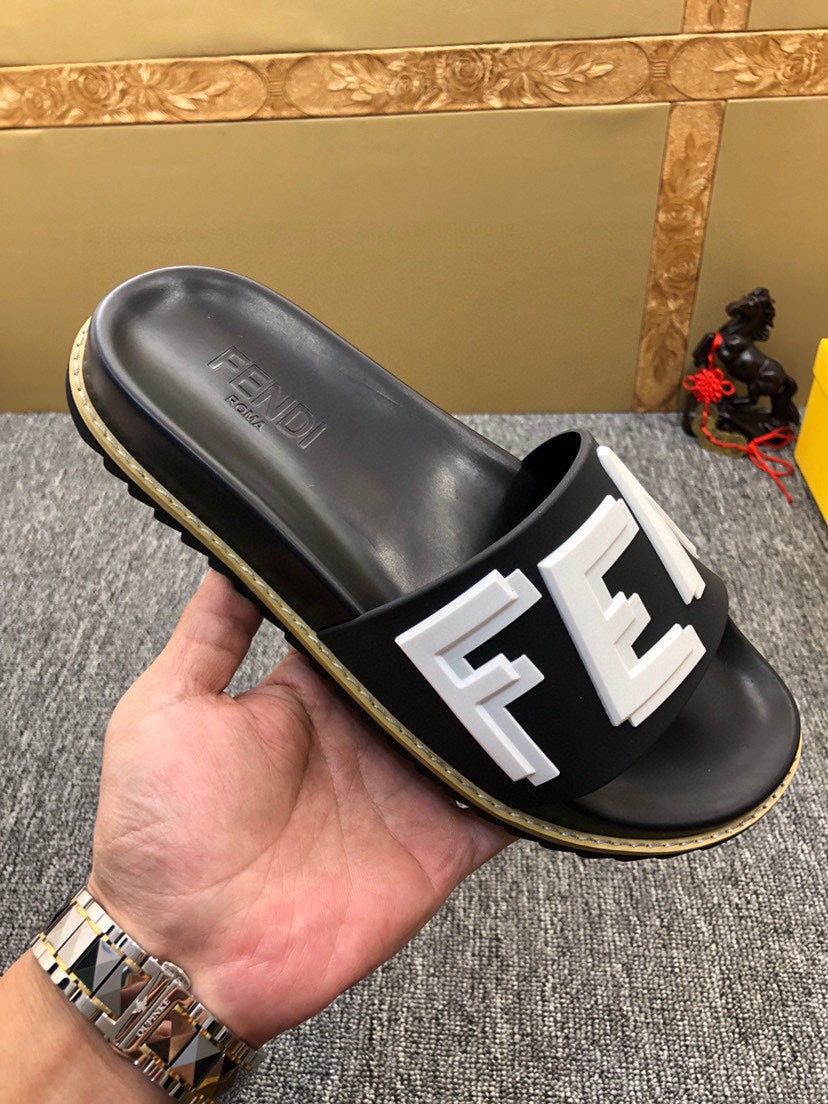5XF106ZDE Stylish Slippers