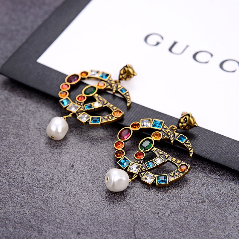 1YB310XDE Stylish Earrings