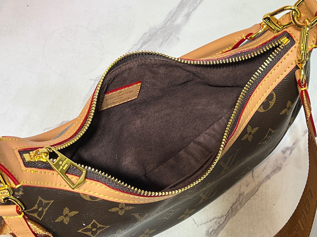 155NE35BDE Stylish leather bag