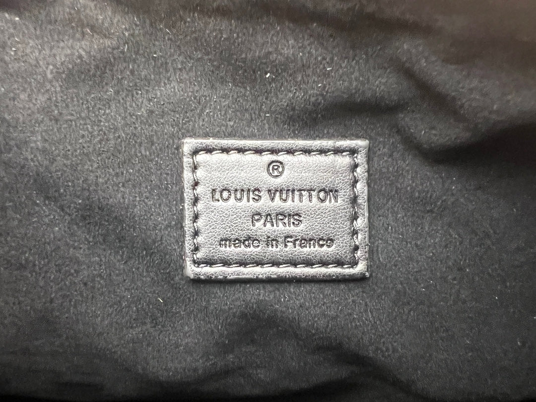 1XE181BDE Stylish leather bag 