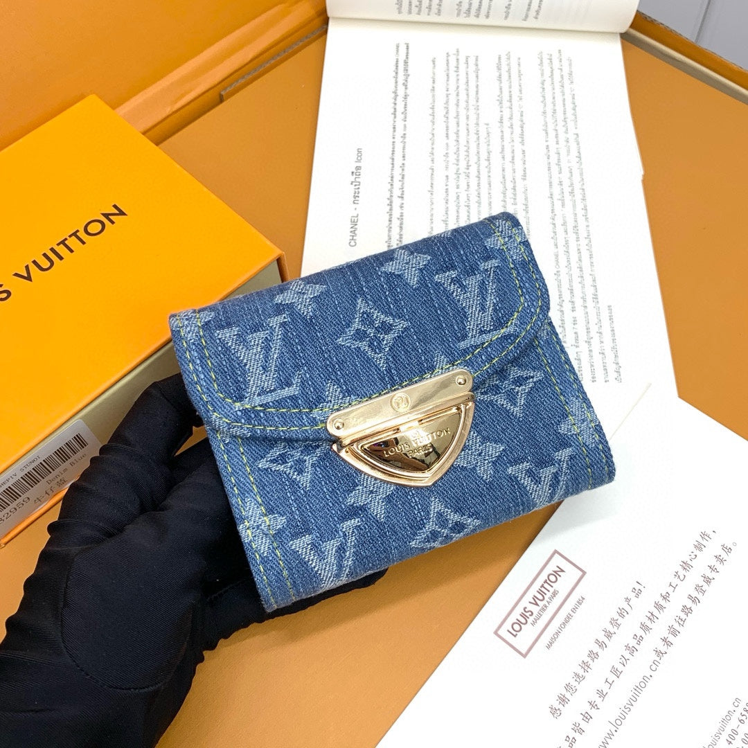1XE54BDE Stylish wallets