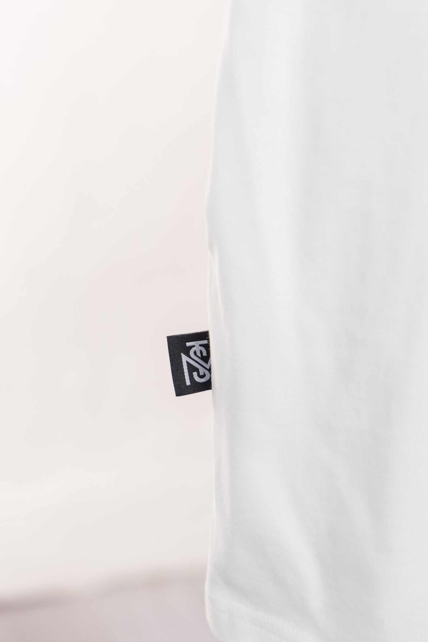 1ZA578UDE Stylish T-shirts