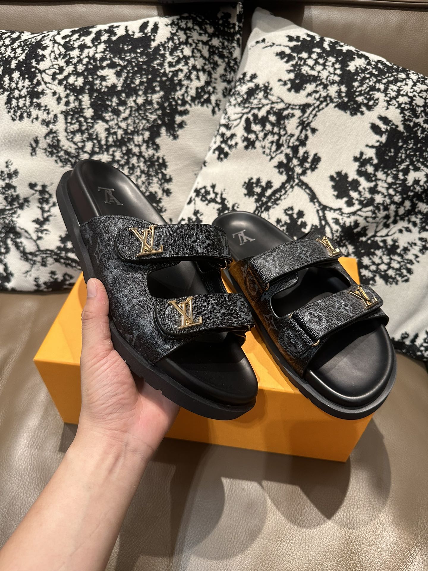 285ZE29ZDE Stylish leather Shoes