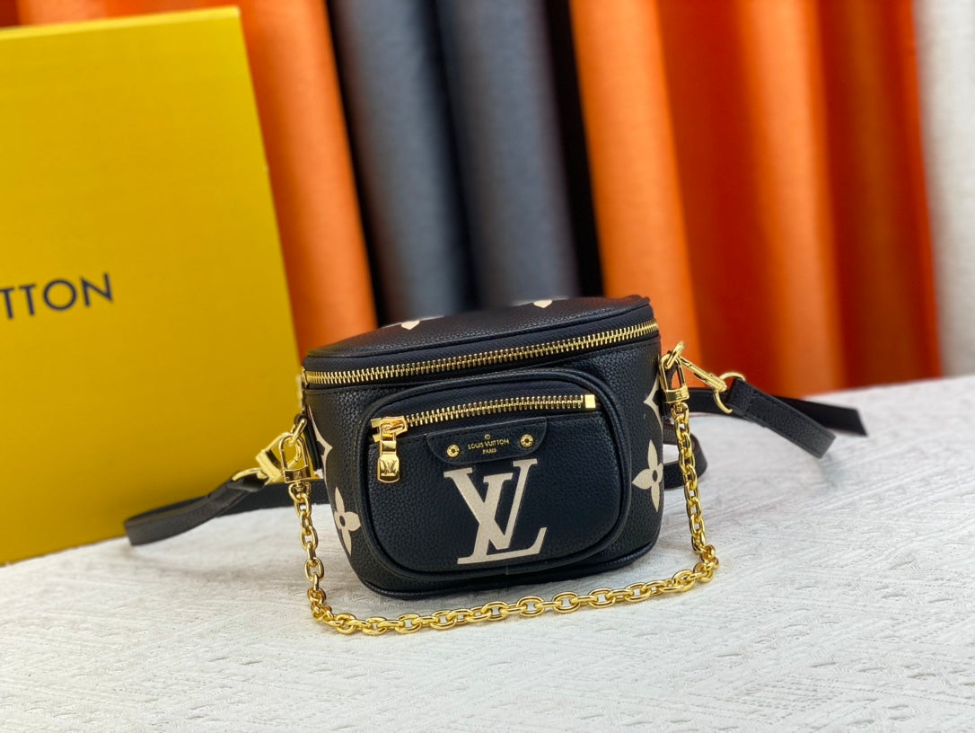 155NE58BDE Stylish leather bag