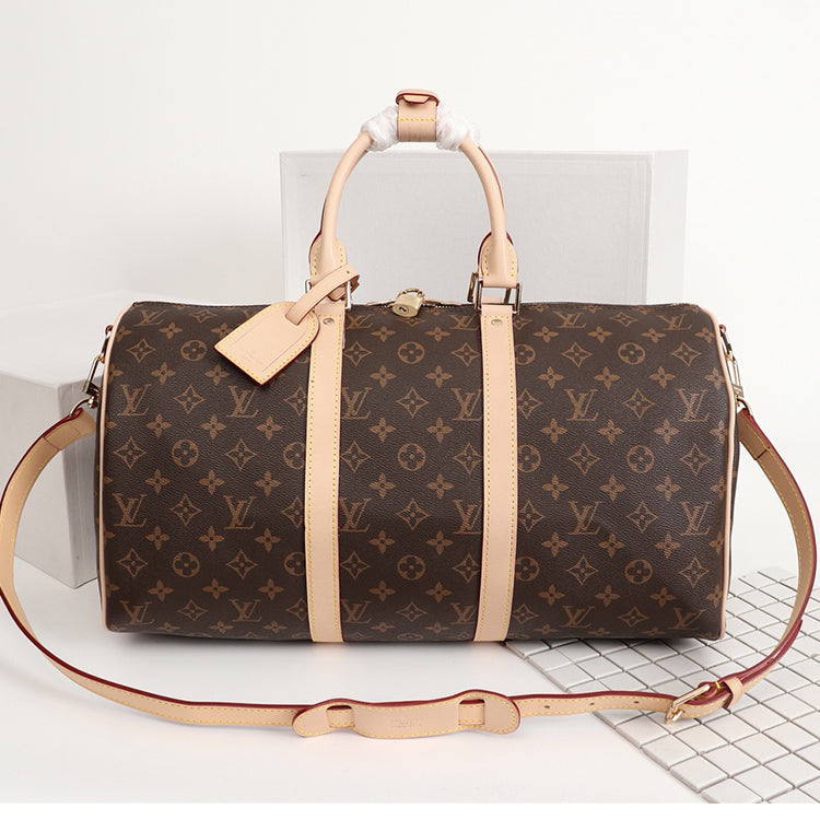1E93BDE Stylish leather luggage bags
