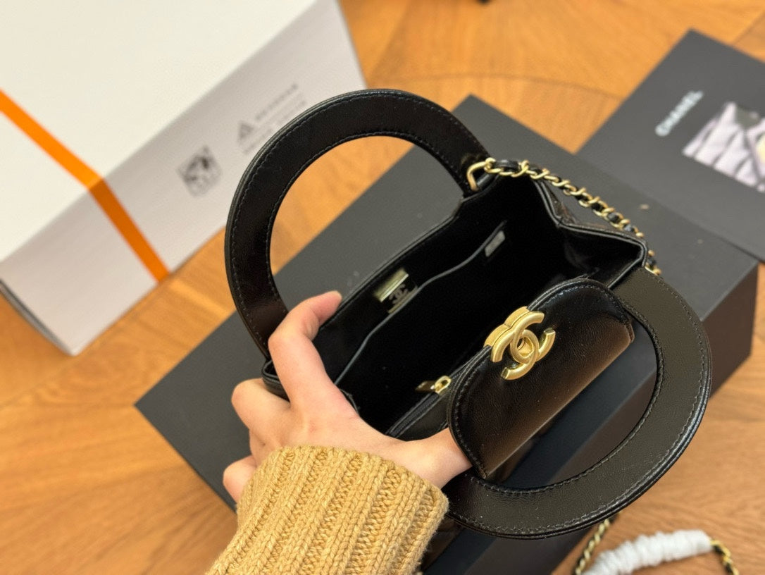 6XC425BDE Stylish leather bag