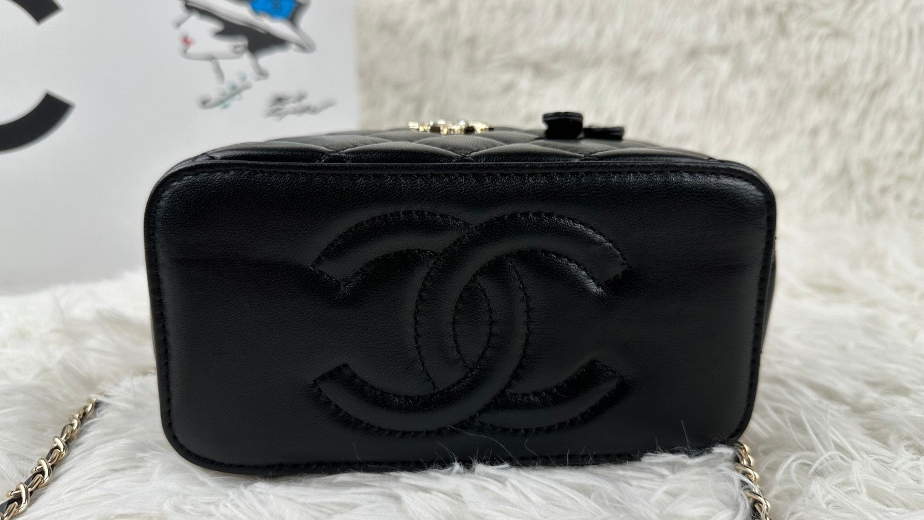 1XC377BDE Stylish leather bag 