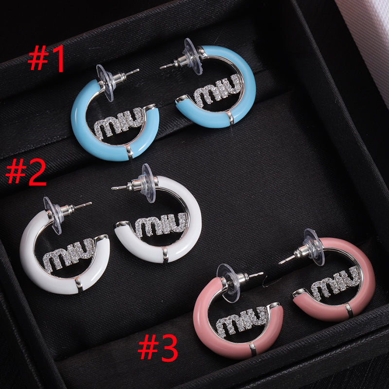 14A525EDE Stylish Earrings