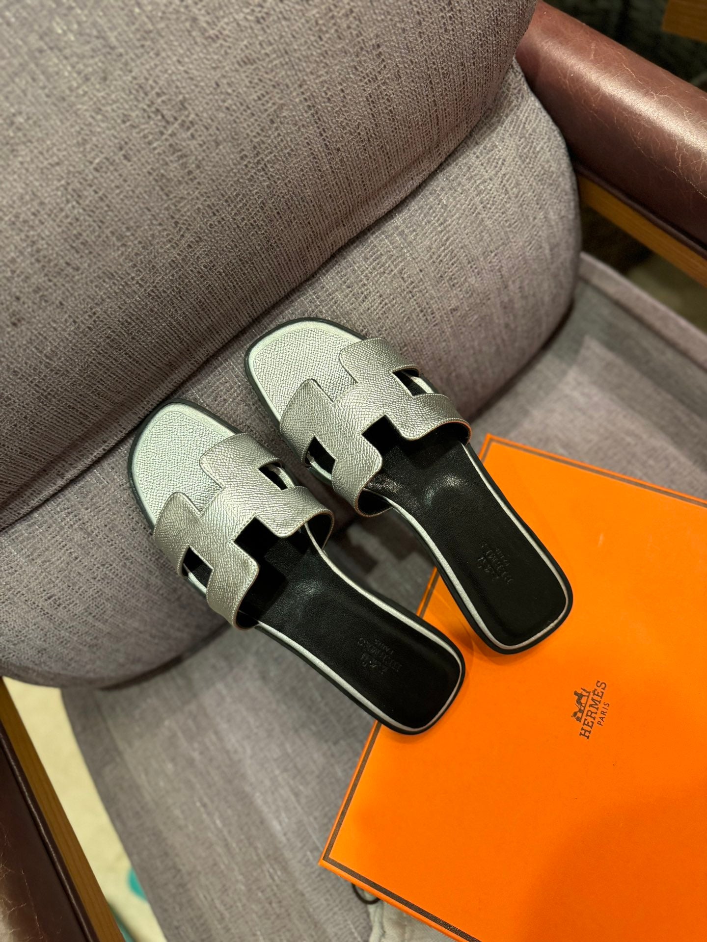 1ZH234ZDE Stylish Slippers