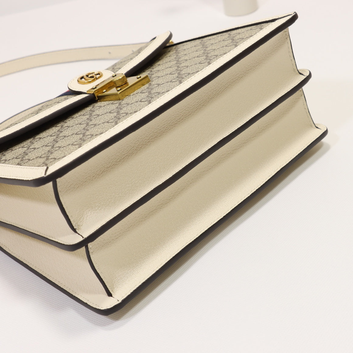 1XB48BDE Stylish leather bag 