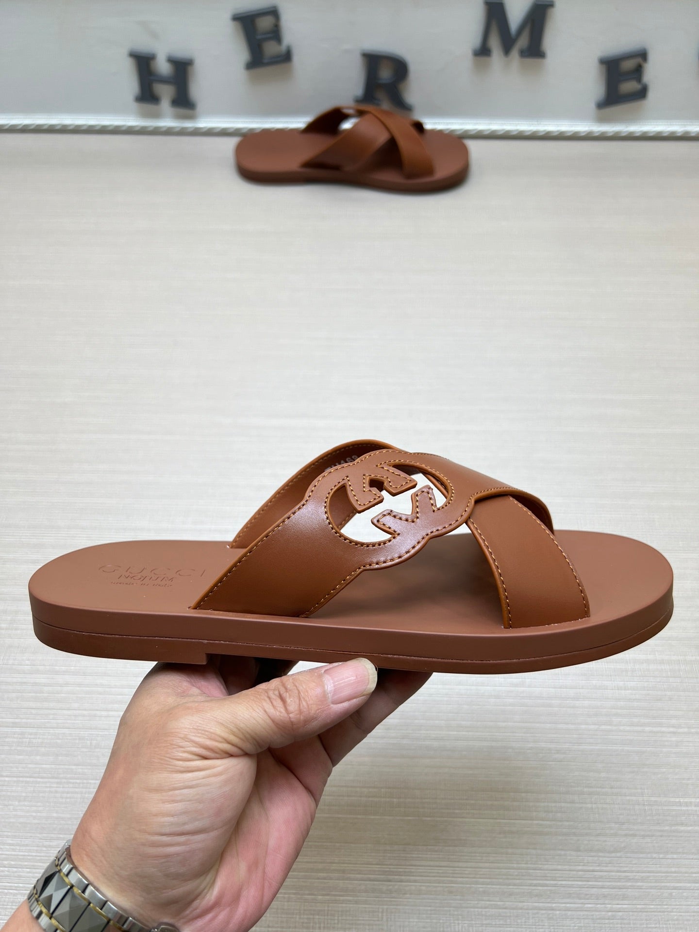 54B12ZDE Stylish slippers