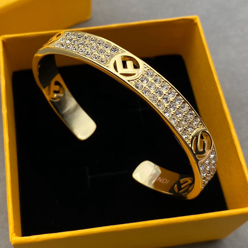 3F339KDE Stylish Bracelets
