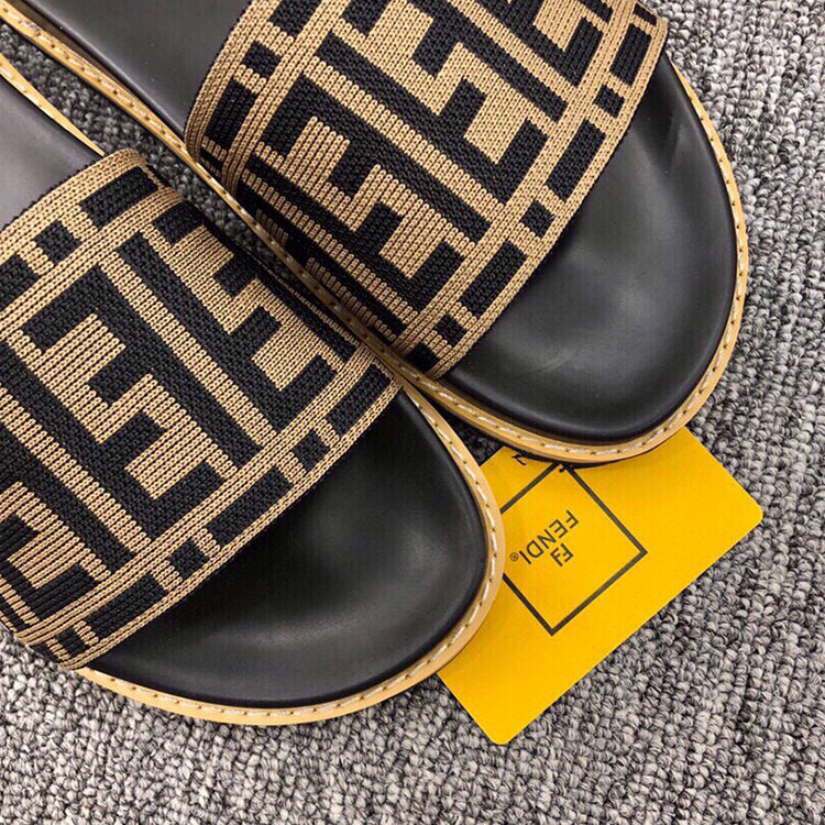 5F1ZDE Stylish Slippers