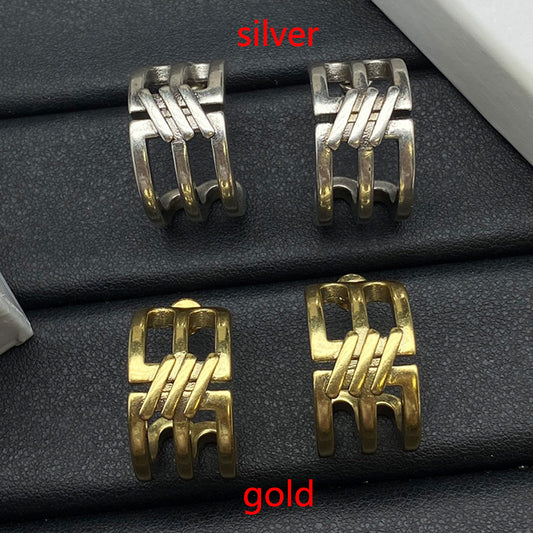 1YJ437EDE Stylish Earrings