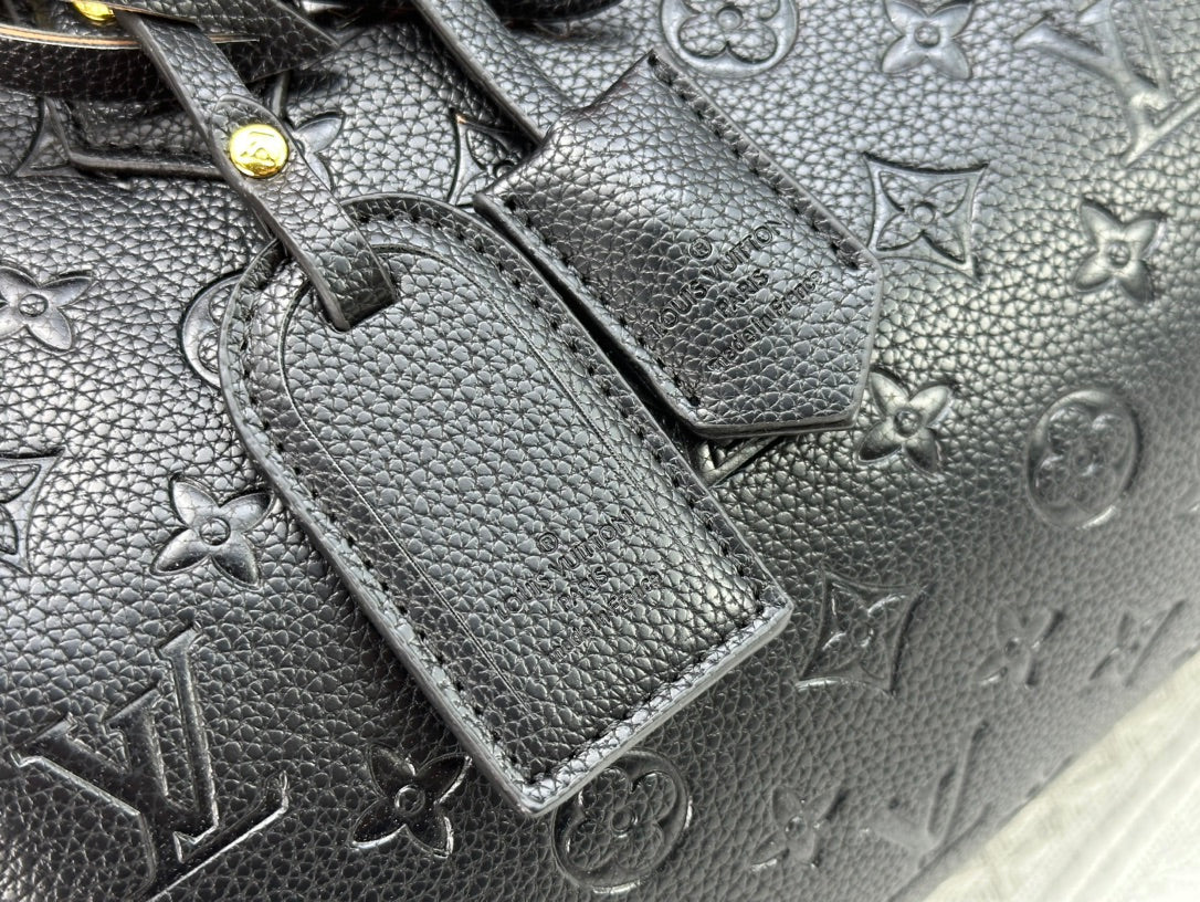 155NE23BDE Stylish Purse bags