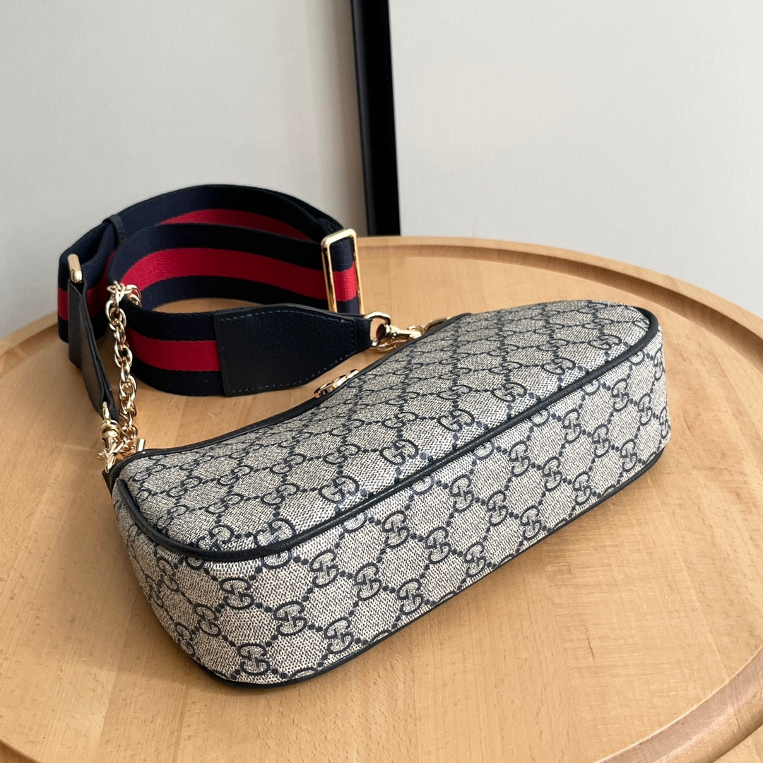 175RB1BDE Stylish leather bag