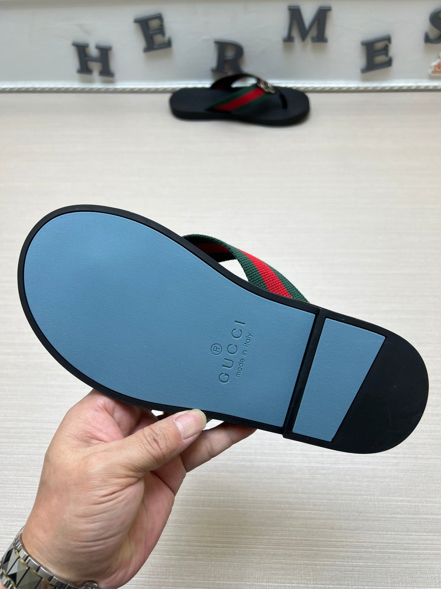 54B13ZDE Stylish slippers