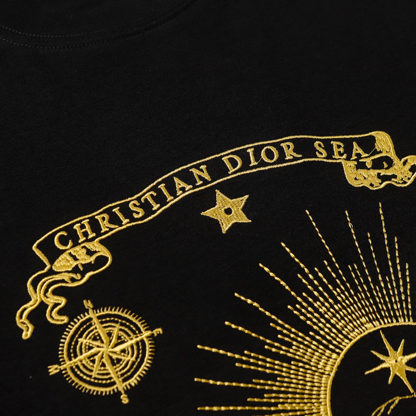 1ZD539UDE Stylish T-shirts