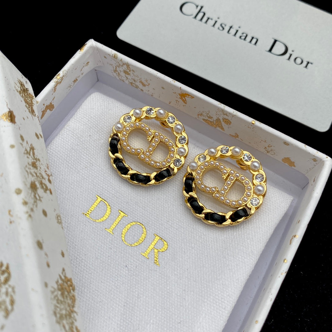 1XA583XDE Stylish  Earrings Brooch  Bracelets Necklaces