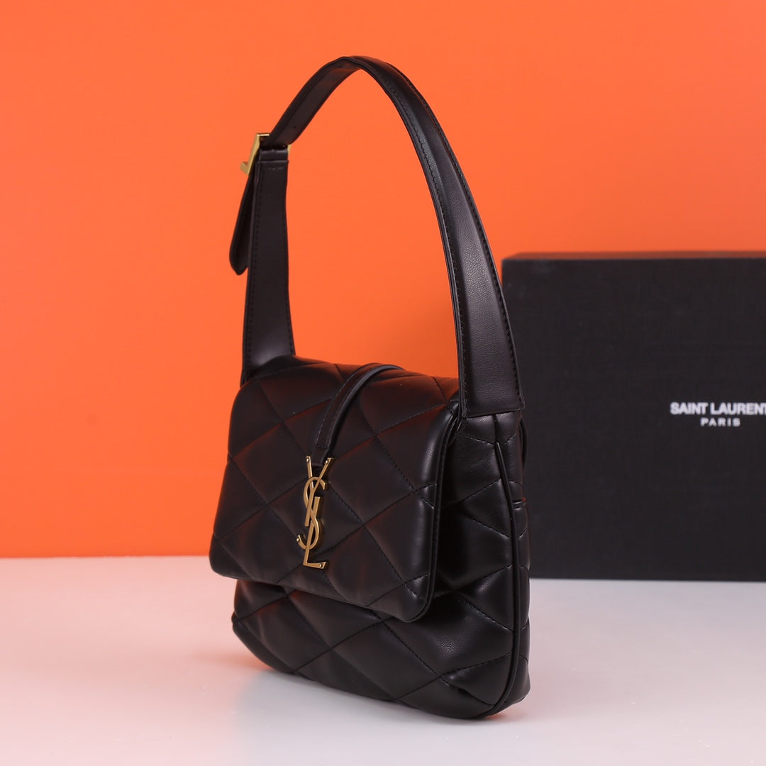 1XSL100BDE Stylish leather bag 