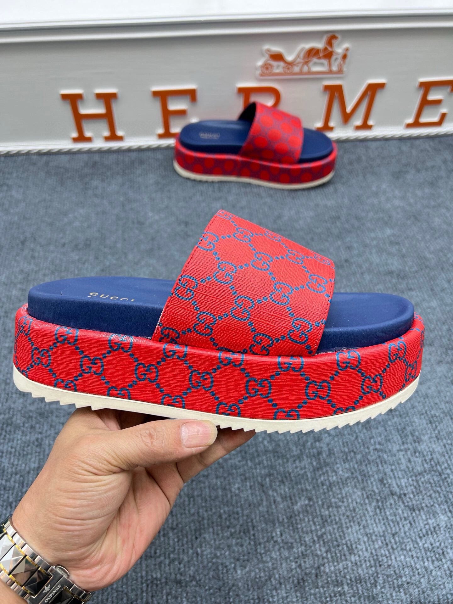 54B122ZDE Stylish slippers  Sole thickness 5.5cm