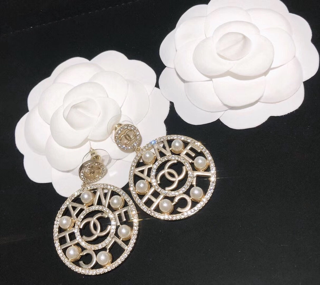 1YC238EDE Stylish Earrings