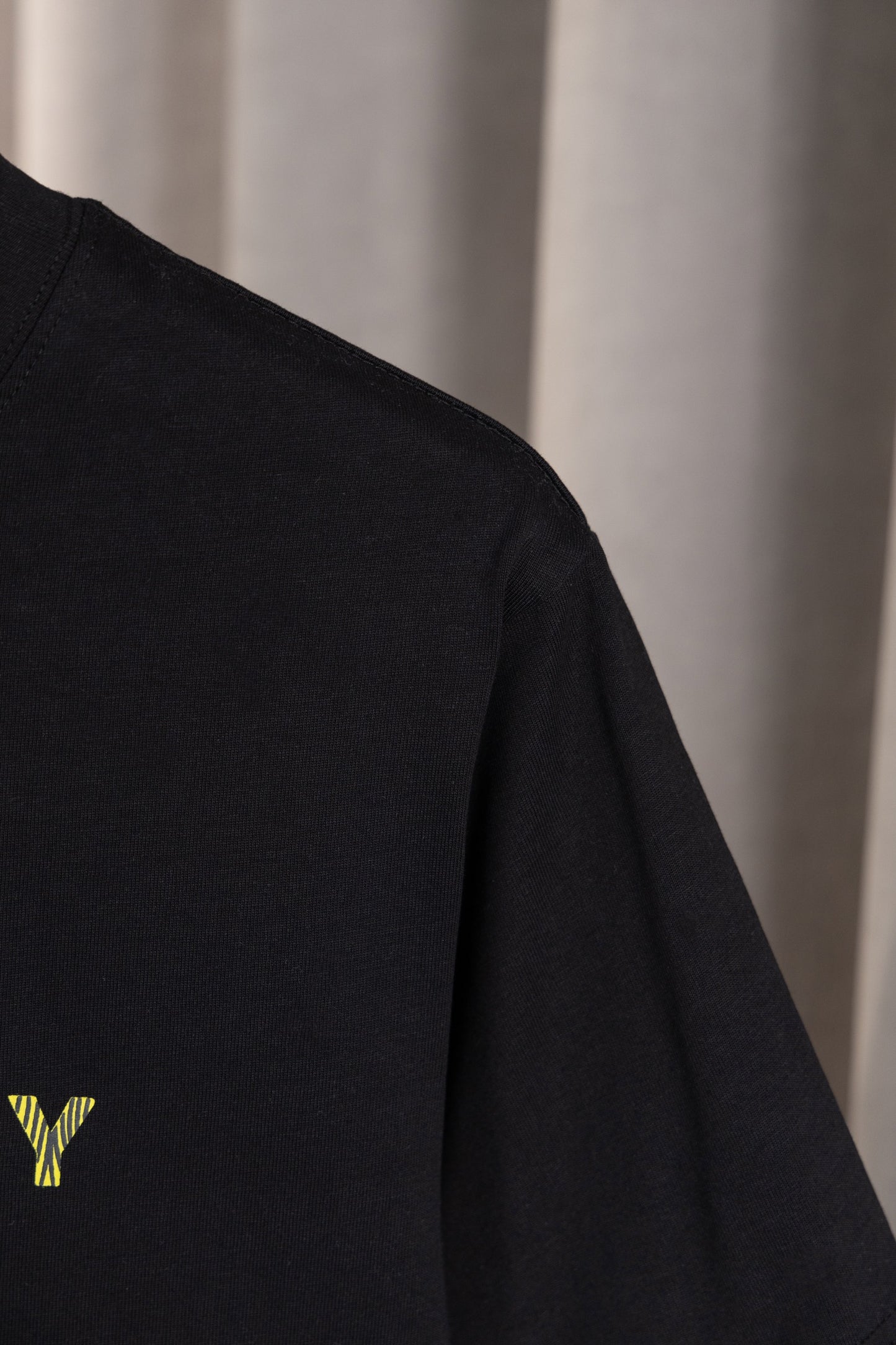 1ZA575UDE Stylish  T-shirts