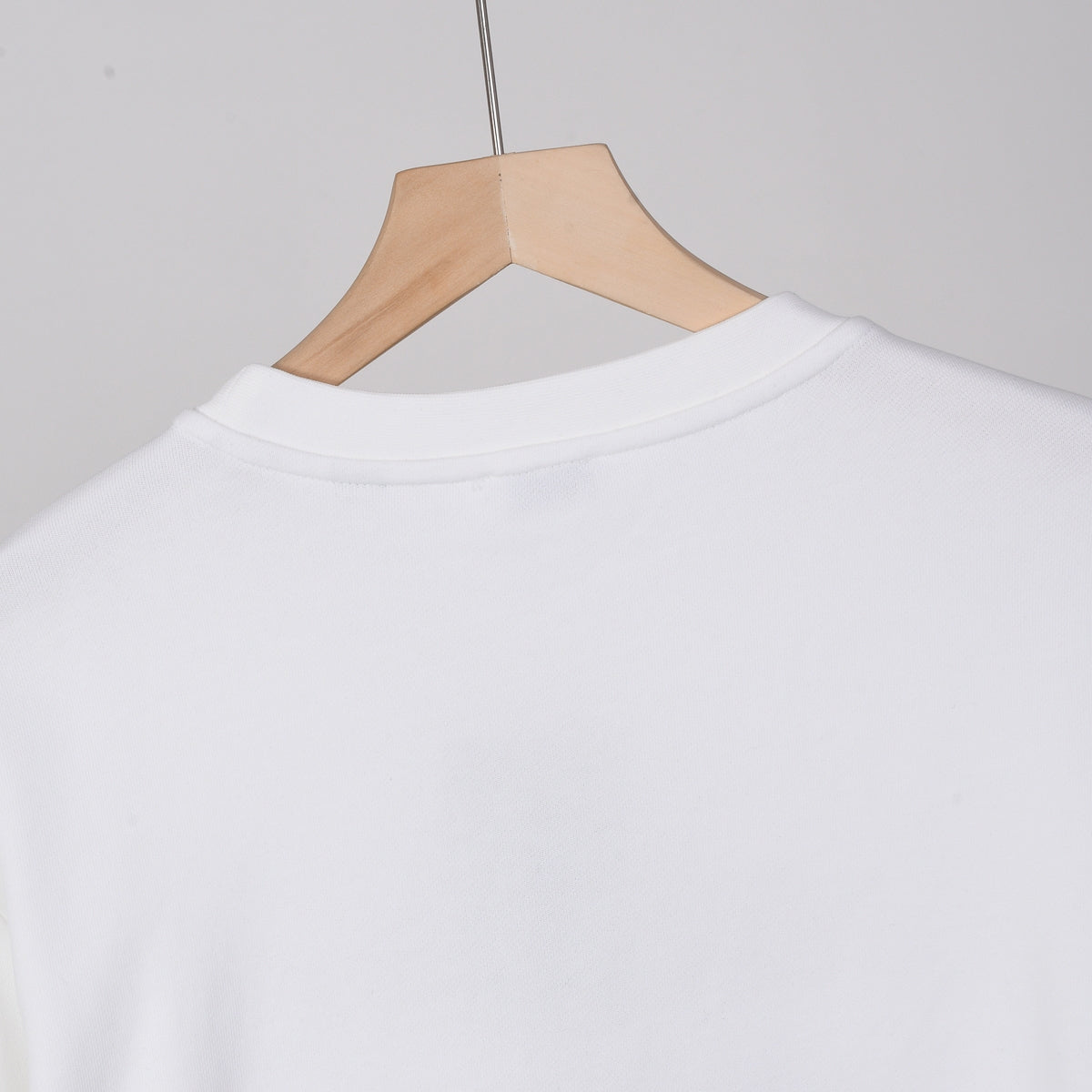 175ZR88UDE Stylish Sweaters