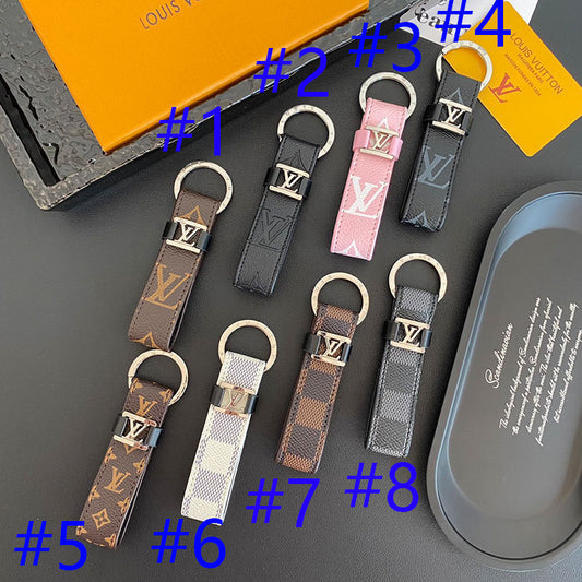 3RE2ADE Stylish key closure