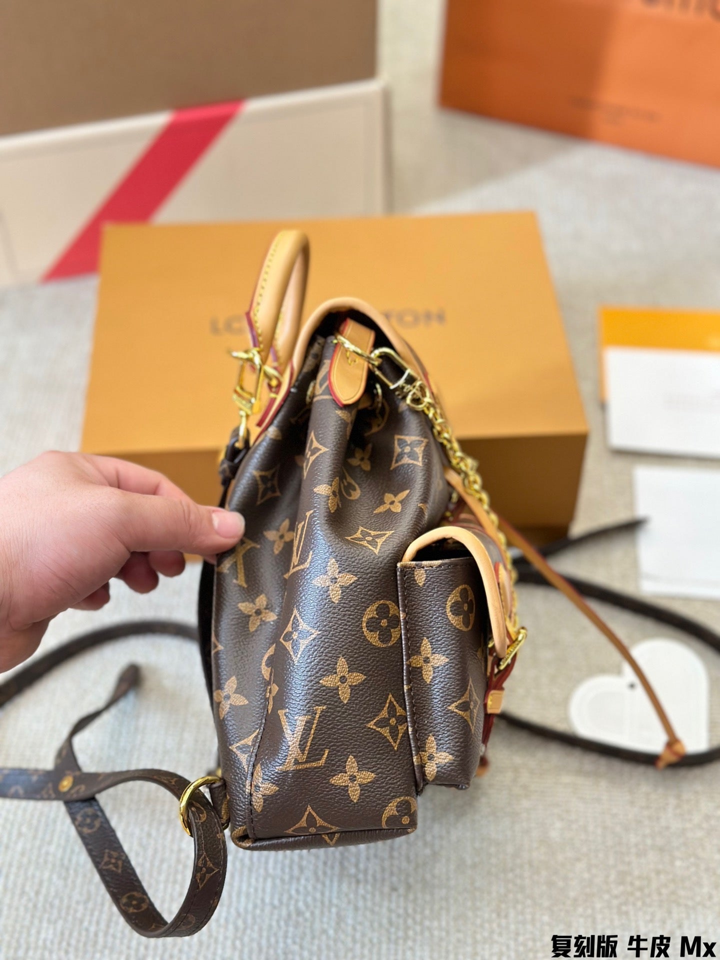 6XE248BDE Stylish leather bag 