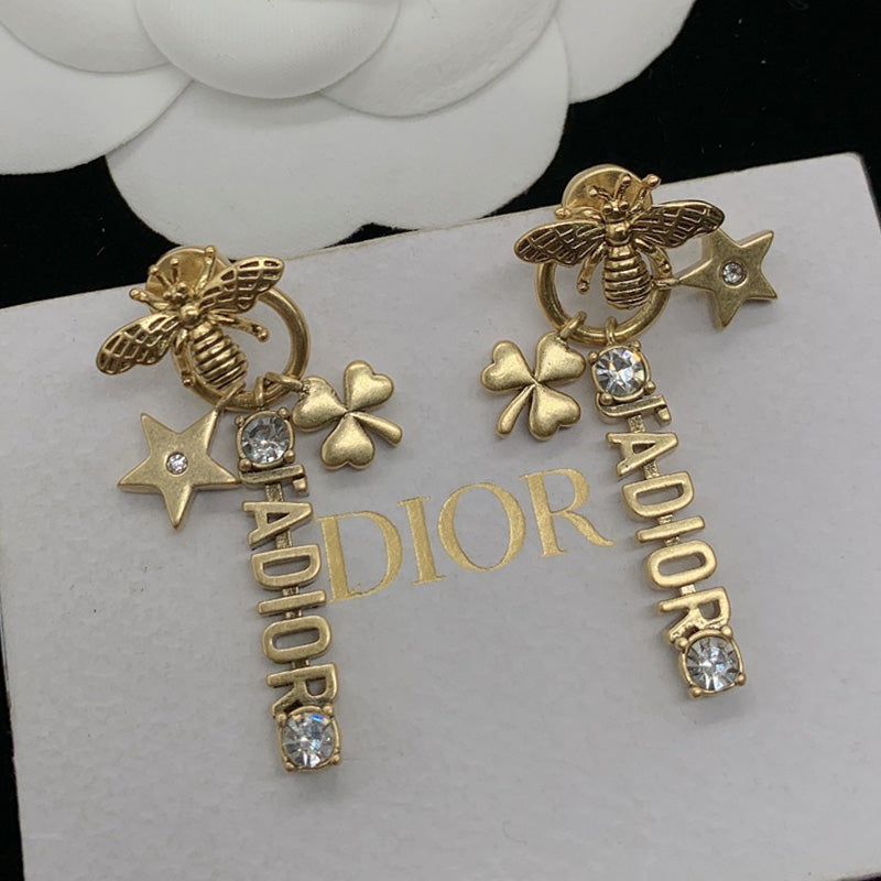 1YD457EDE Stylish Earrings