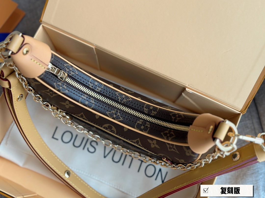 6XE134BDE Stylish leather bag 