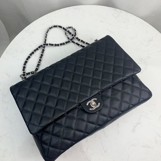 1C67BDE Stylish leather bag 