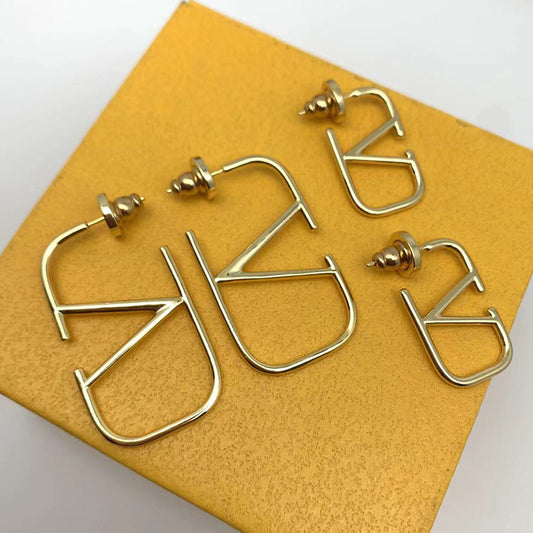 1XVL401EDE Stylish Earrings