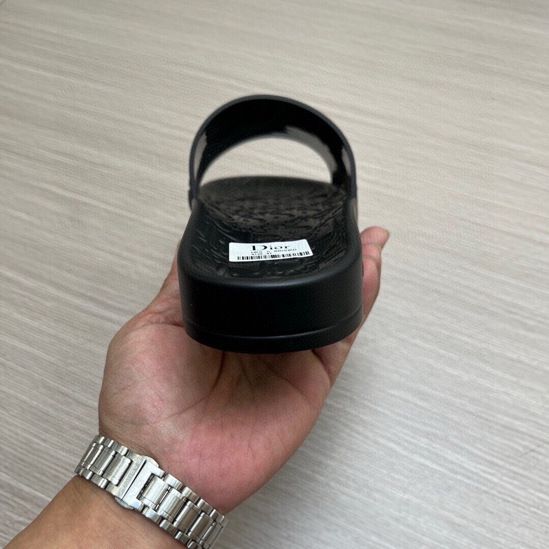 5LD212ZDE Stylish Slippers