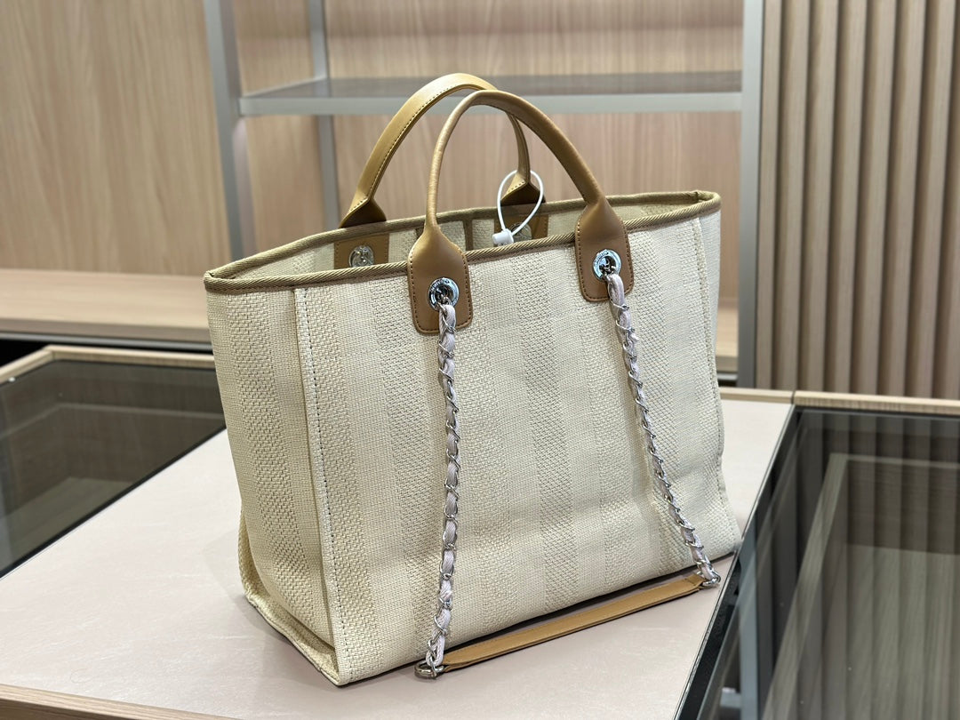 6XC137BDE Stylish canvas bag