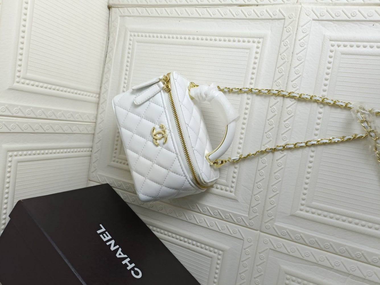 1XC59BDE Stylish leather bag 