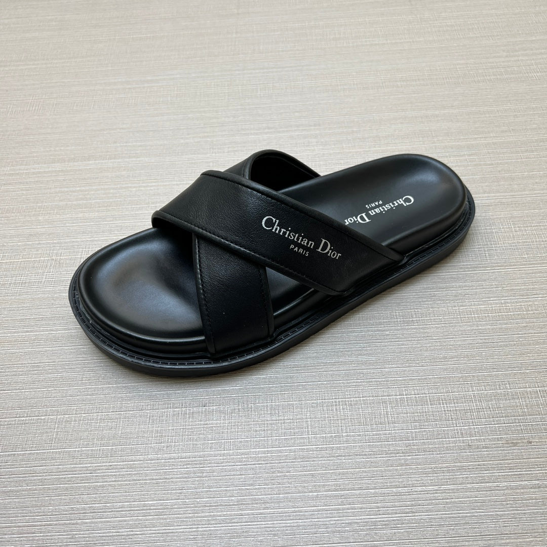 54D115ZDE Stylish slippers