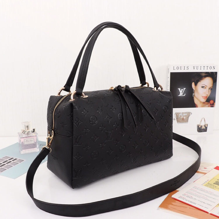 AE14BDE Stylish leather bag 