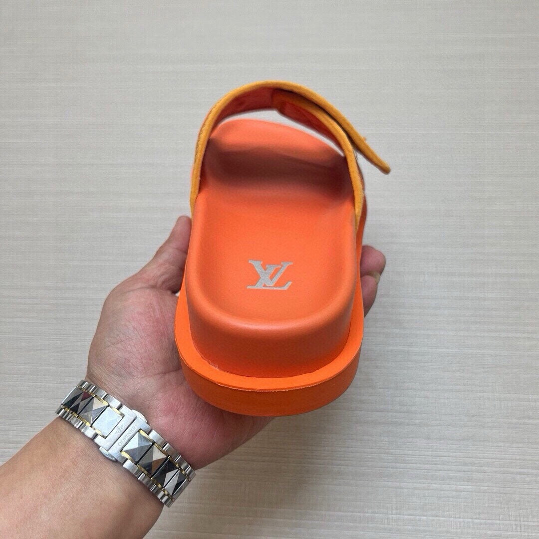 5LE210ZDE Stylish Slippers