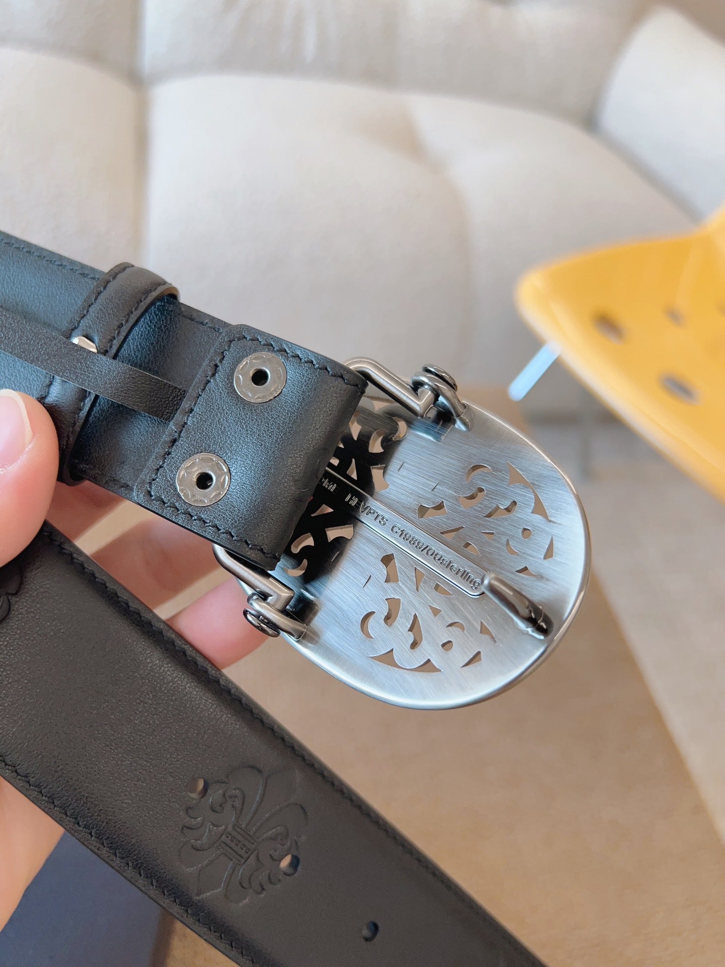 255RA16PDE Stylish High quality belt With full package