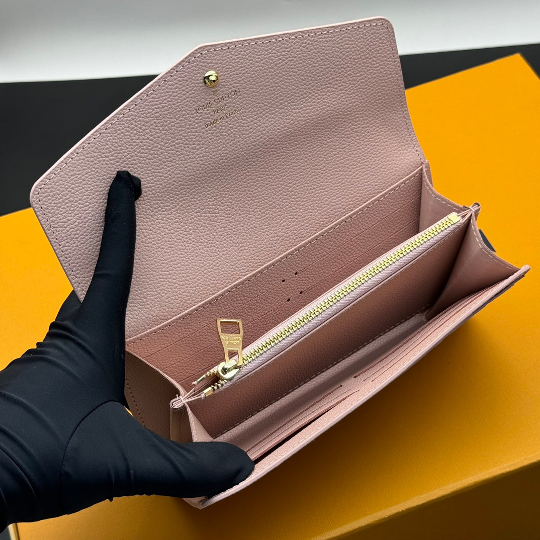 15RE68BDE Stylish leather bag