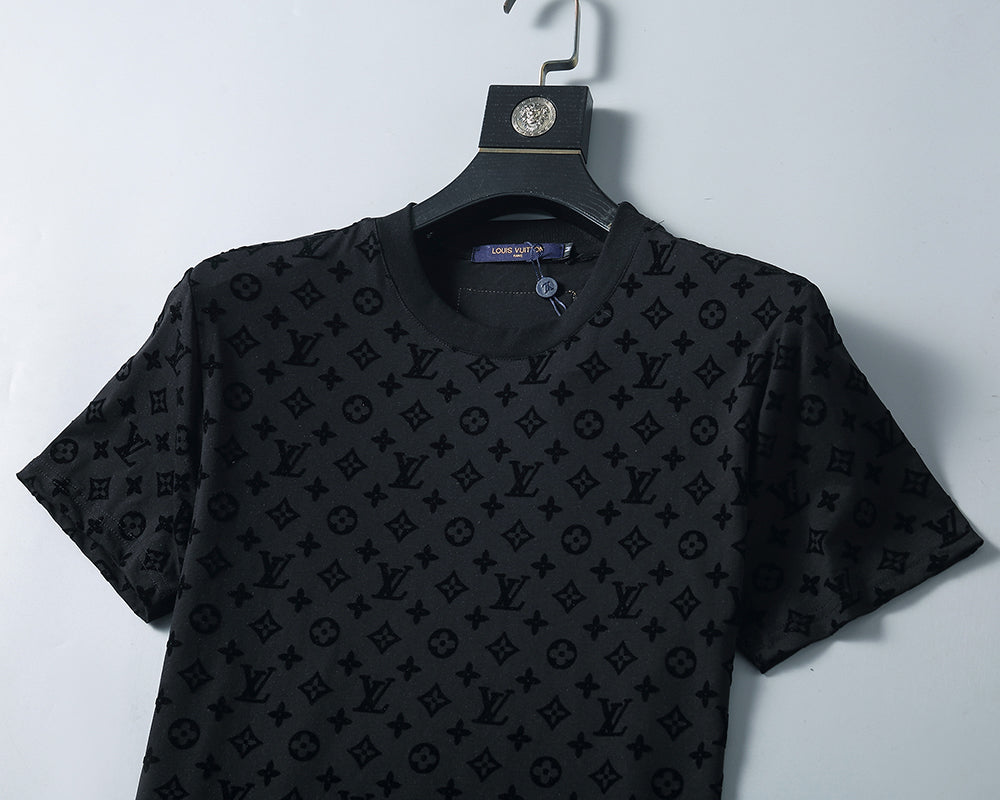 125WE57UDE Stylish T-shirts