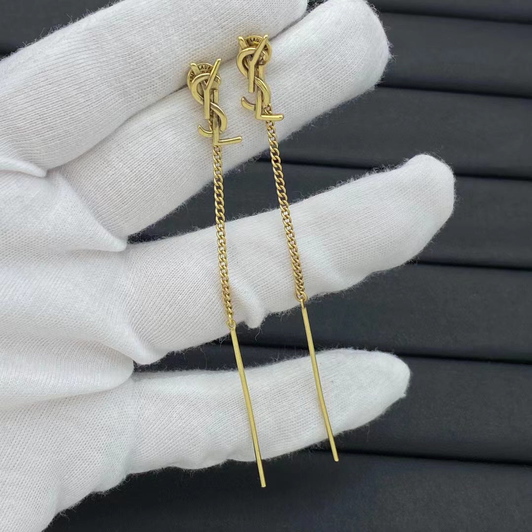 175NSL1EDE Stylish Earrings