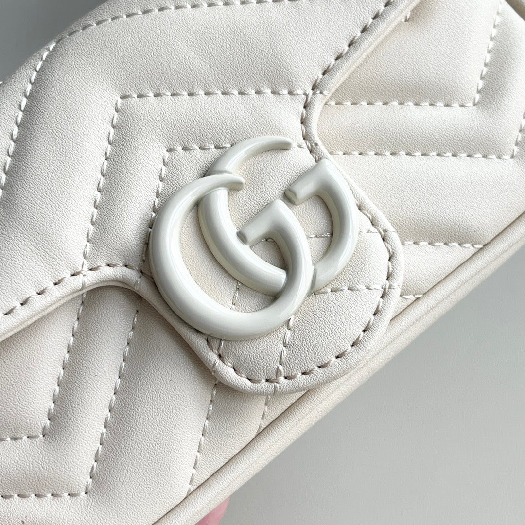 1XB53BDE Stylish leather bag