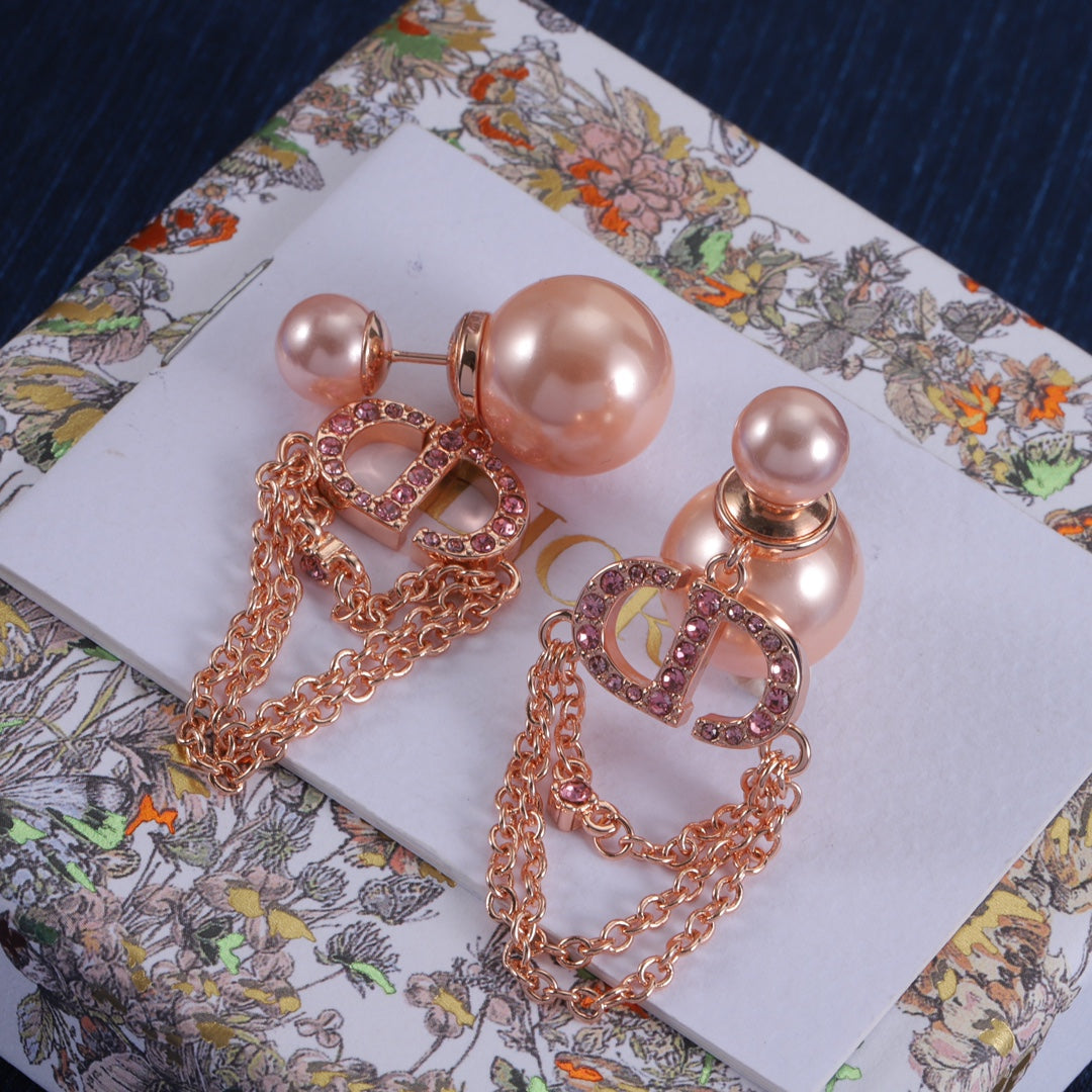 14D550EDE Stylish Earrings