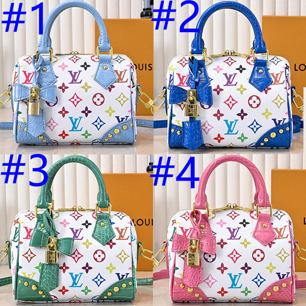 155NE74BDE Stylish leather bag