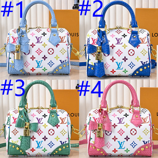 155NE74BDE Stylish leather bag